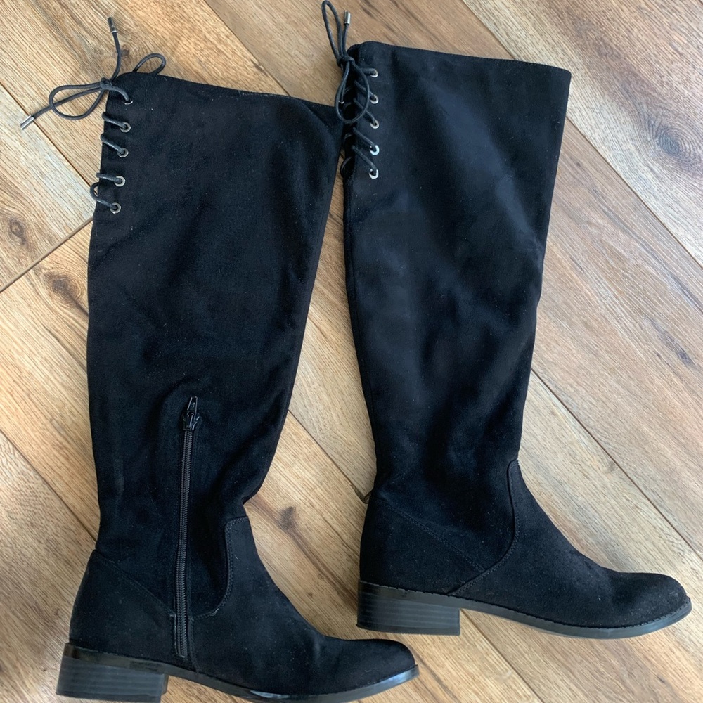 Black suede aldo boots